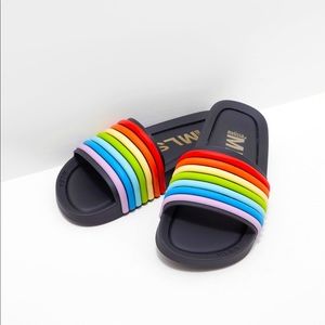 NWOT Adult Melissa Rainbow Slide